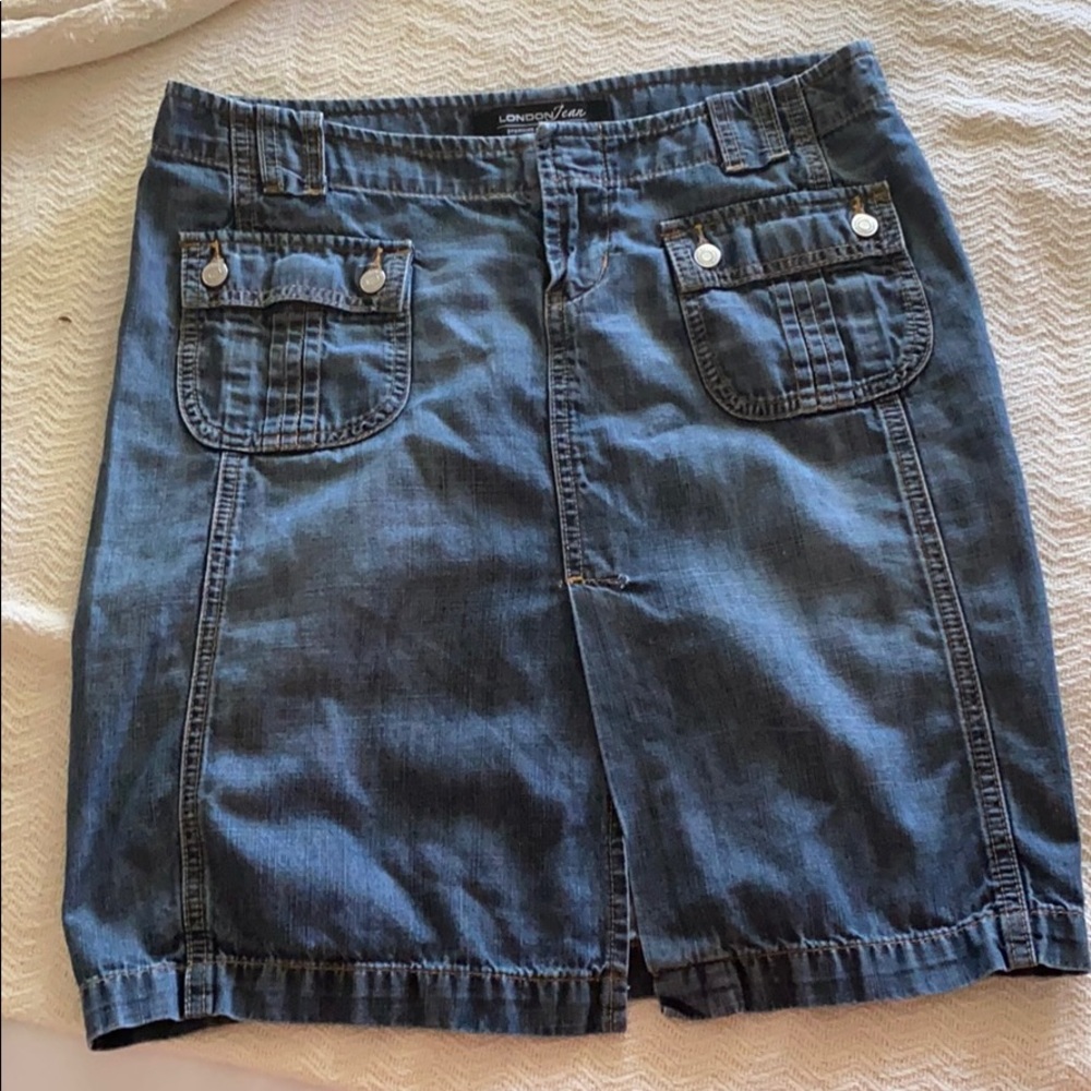 Short Denim Skirt - shapely fitted!